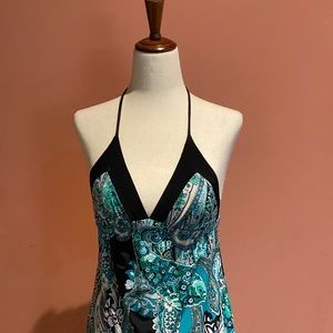 Full length paisley maxi dress.  Fits like size small with a lot of stretch.